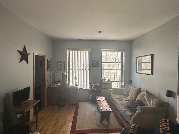 5th image of 2566 N Lincoln Ave #306