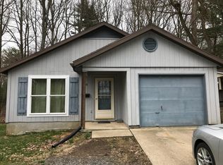 119 Driftwood Dr, State College, PA 16803