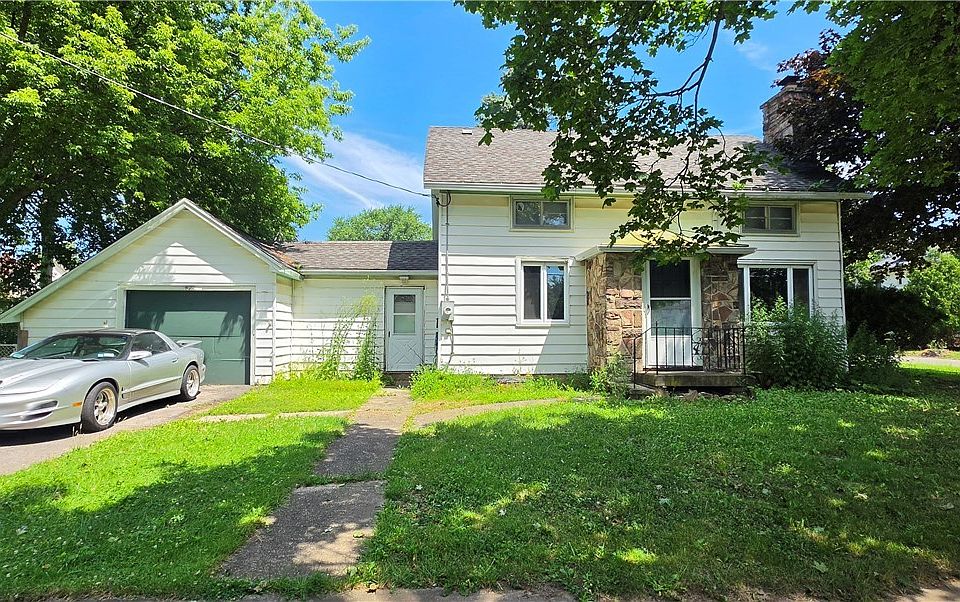 1st image of 47 Utica St