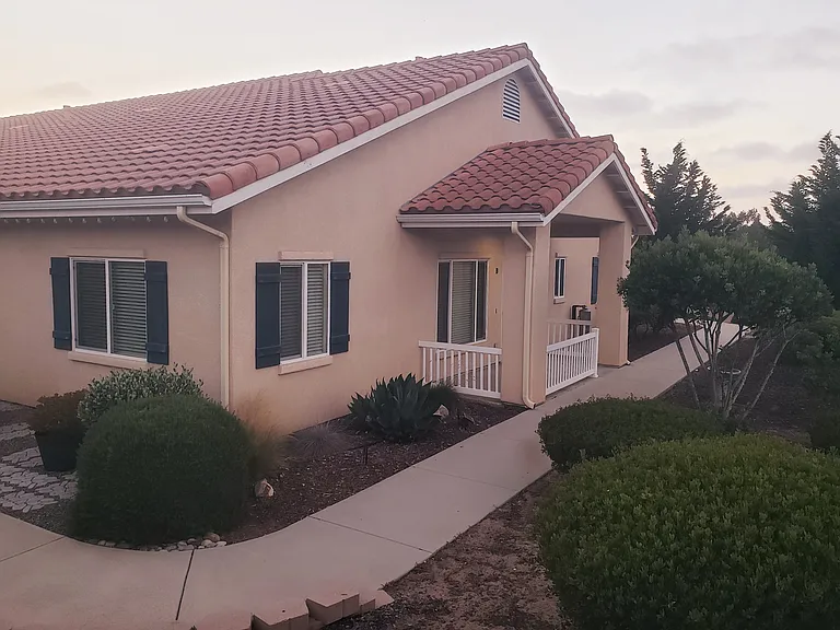 619 Hummel Village Ct #622B — Photo 1