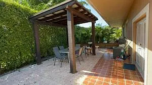 2 bed, 1.0 bath, 1350 sqft, $2,000 — Photo 4