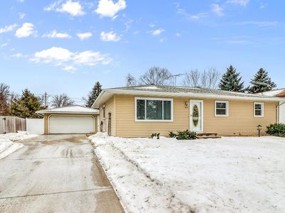 419 Brook Ave, Moorhead, MN, 56560