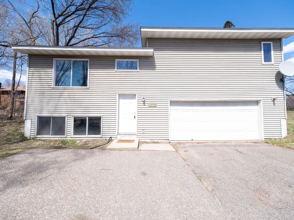 1380 Silver Lake Rd NW, New Brighton, MN 55112
