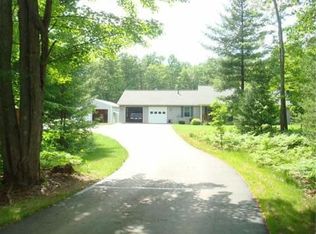 9530 Hodge Rd, Kingsley, MI 49649