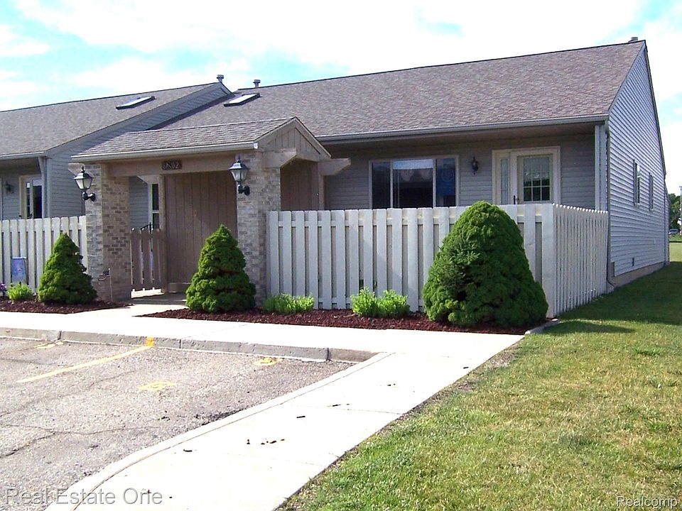 1st image of 61702 Williamsburg Dr Unit 6