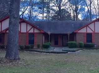 1212 Martin Dr, Brandon, MS 39047