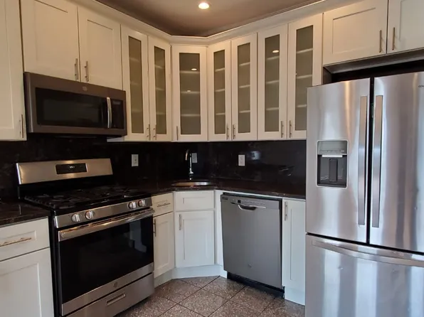 377 Danforth Ave, Jersey City, NJ