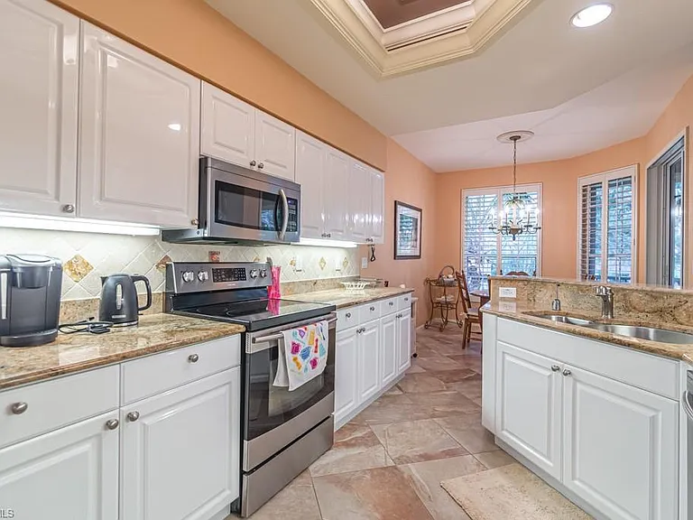 8460 Abbington Cir #1821 — Photo 26