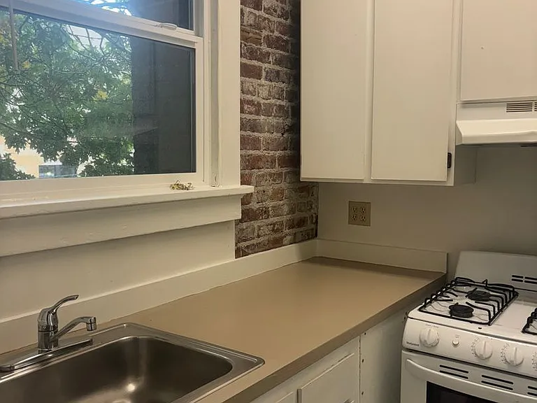 Curtiss Apartments — Photo 22