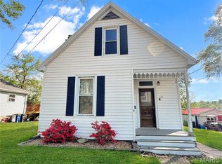 110 E 6th St, Washington, MO