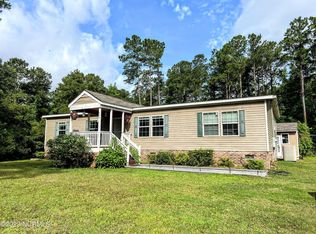 699 Pond Rd, Rocky Point, NC 28457