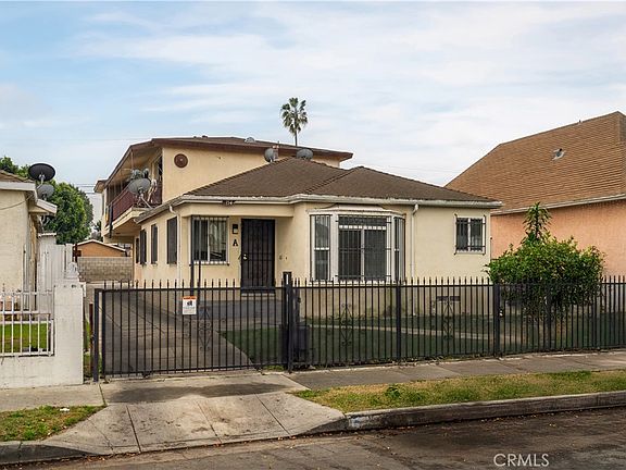 2nd image of 154 E 82nd Pl