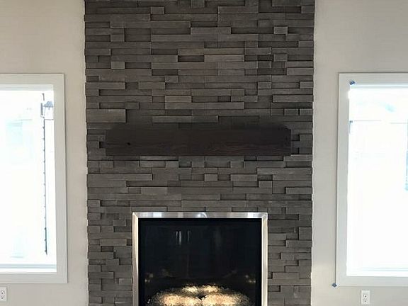 4th image of 2444 N Pond Dr E