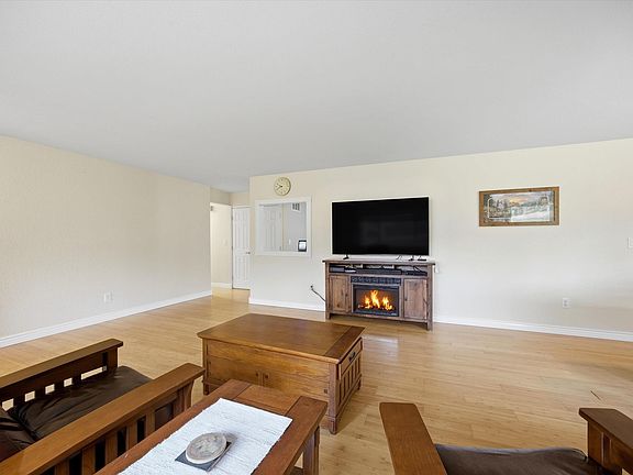 5th image of 267 Mata Rd