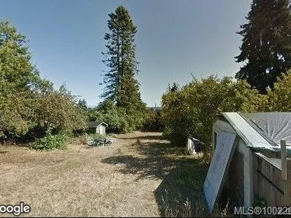 595 Hillcrest Ave, Nanaimo, BC V9R 3M6