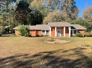 116 Sportsman Club Rd, Booneville, MS 38829