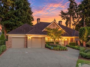 Sherbourne, Bellevue, WA 98004