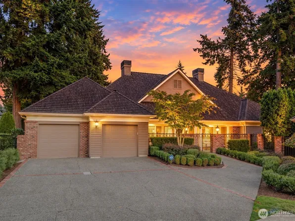 1260 108th Avenue NE, Bellevue, WA 98004
