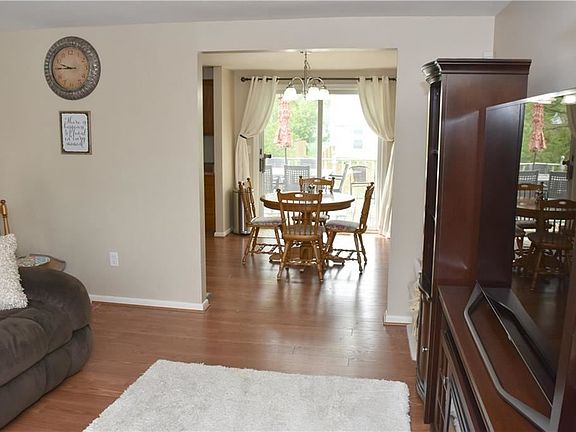 5th image of 4787 Haverton Ln
