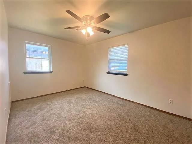 5332 Monte Dr — Photo 13