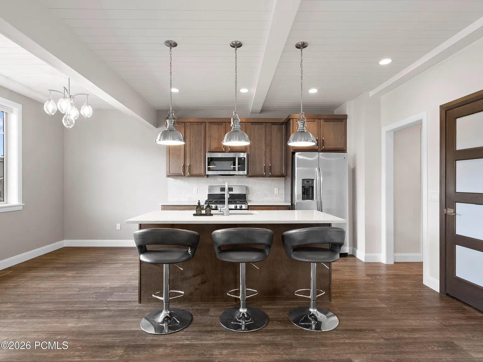 Studio, 3.5 bath, 2329 sqft, $4,100 — Photo 4