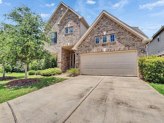 3rd image of 26922 Skylark Bluff Trl