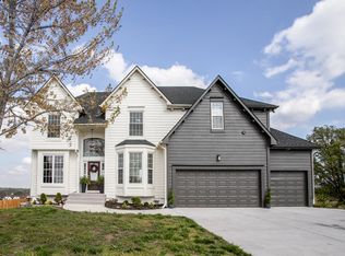 101 SW View High Dr, Lees Summit, MO 64081