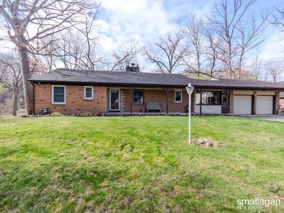 1736 Shangrai La Dr SE, Grand Rapids, MI, 49508