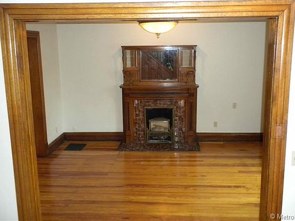 4th image of 2128 E 13th Ave