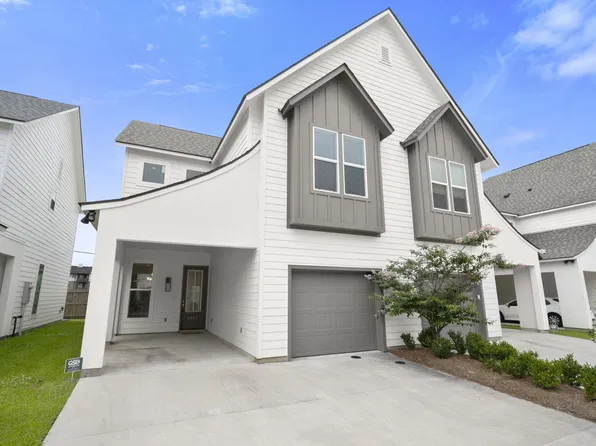 5817 Lake Shelf Dr, Baton Rouge, LA 70820