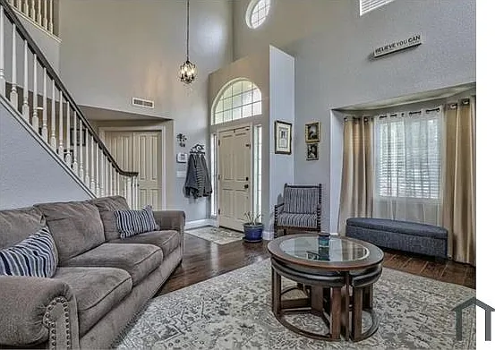 4 bed, 2064 sqft, $5,000 — Photo 3