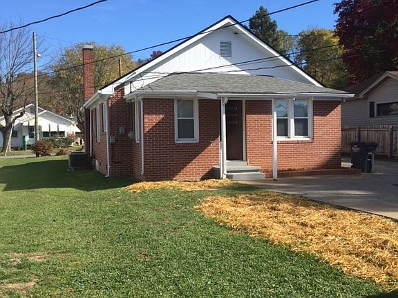 2nd image of 1532 Central St