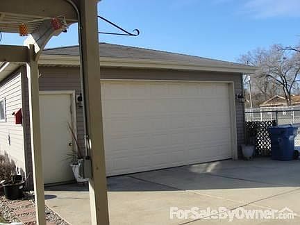 3rd image of 10547 Drummond Pl
