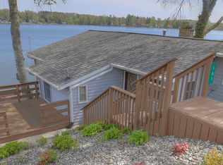 2803 Lakeside Dr, Stanton, MI 48888