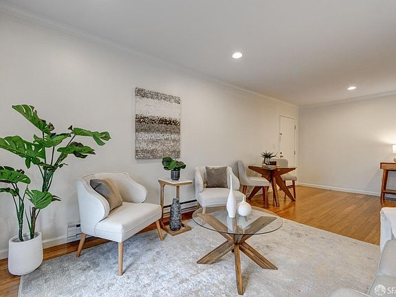 3rd image of 1126 Cherry Ave APT 131