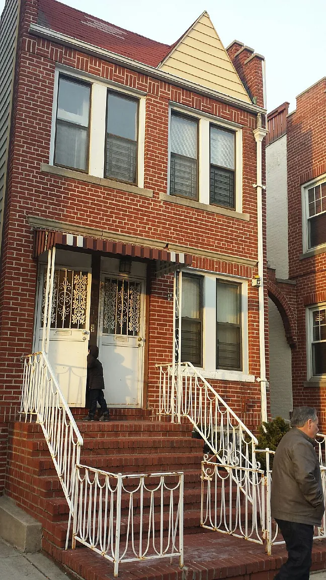 313 89th St photo 1