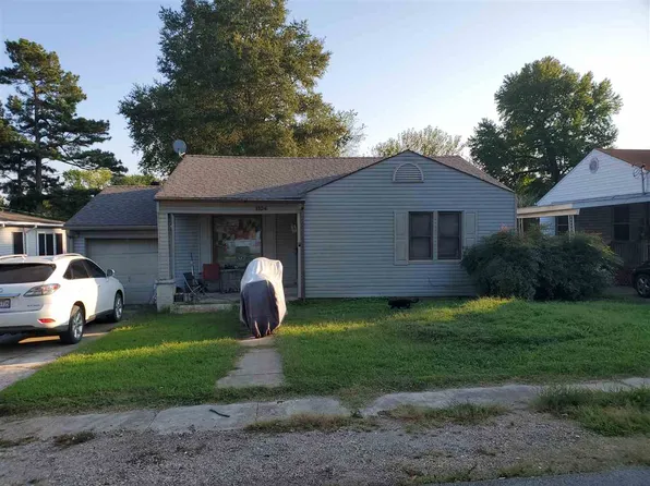 1104 W Park St, Paragould, AR 72450