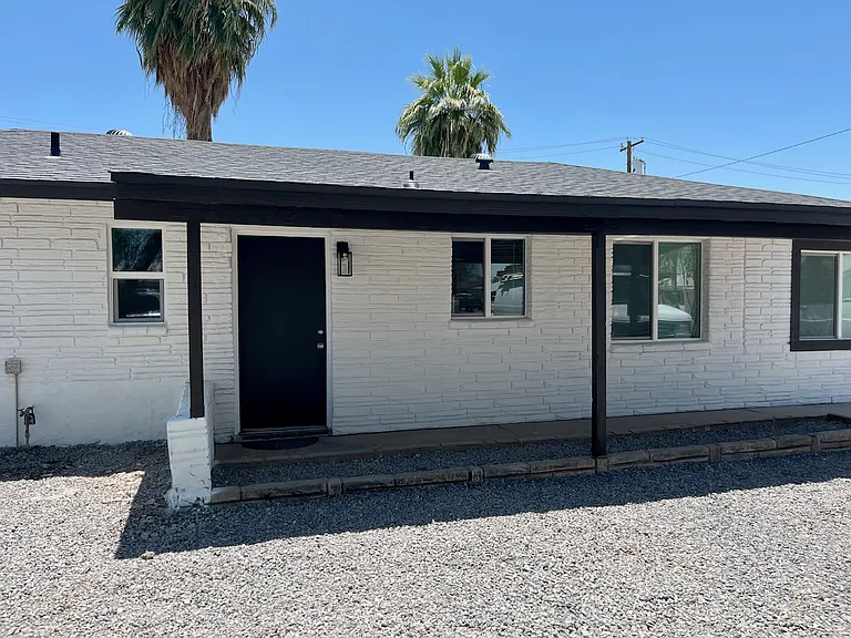 3421 W Montecito Ave — Photo 6
