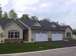 1064 Railway Crossing Pvt, Webster, NY 14580