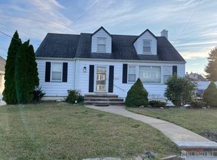 104 Stevens St, North Brunswick, NJ 08902