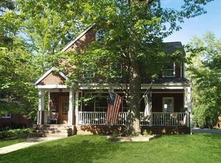 969 Saint Johns Ave, Highland Park, IL