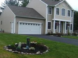 13 Widgeon Way, Waterford, NY 12188