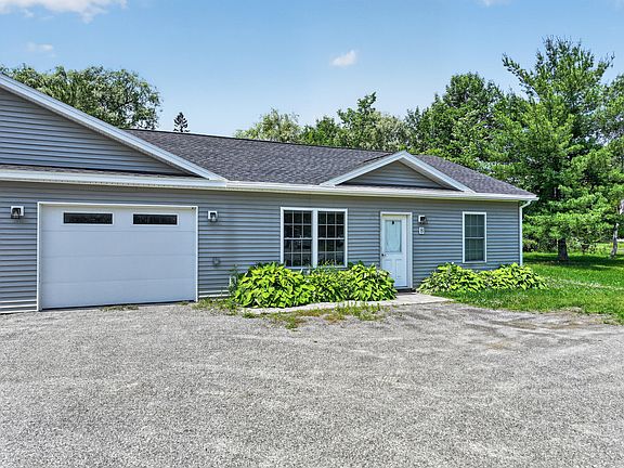 5th image of 155 Estelle Street