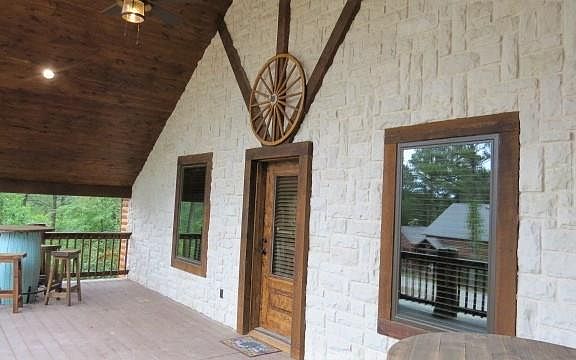 4th image of 16 N Mossy Oaks Trl