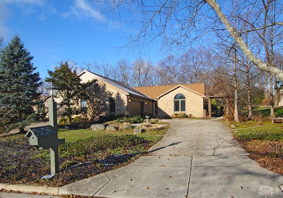 1st image of 2025 Old Falls Dr