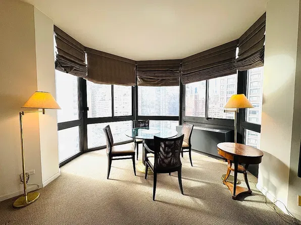 200 E 65th St #11A, New York, NY 10065