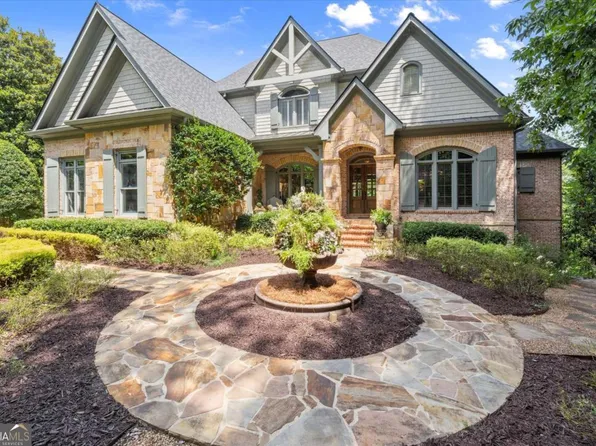 6370 Haddington Ln, Suwanee, GA 30024