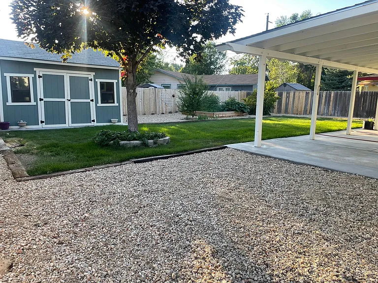 321 N 4 W — Photo 8
