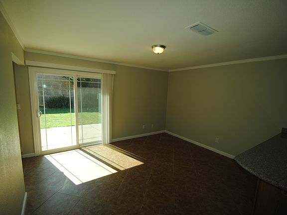 3rd image of 5012 Yancy Ct