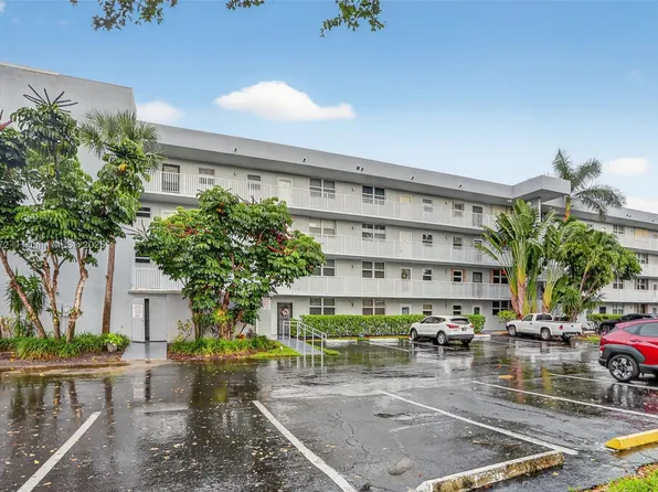 106 Royal Park Dr APT 4C, Oakland Park, FL 33309